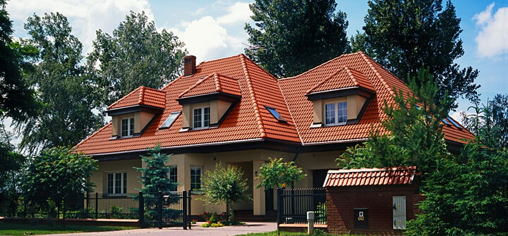 Jaki wybrać materiał na pokrycie dachowe?