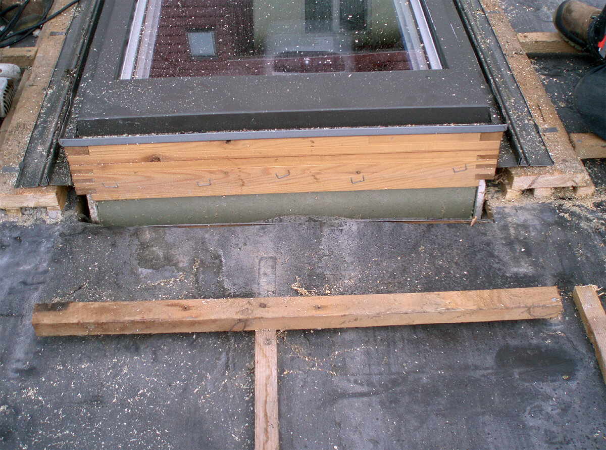 Montaż okien dachowych – bez problemu - Dekarz i Cieśla