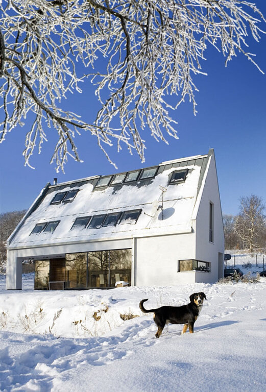Ciepły i energooszczędny dom w sezonie zimowym