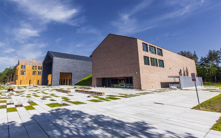 Zakończenie budowy Centrum Kulturalno-Rekreacyjnego na terenie Muzeum Wsi Mazowieckiej w Sierpcu
