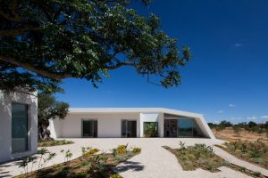 Piękny dom w południowej Portugalii fot. Vitor Vilhena Architects