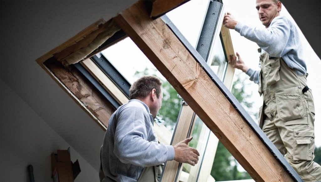 Montaż okien dachowych – prawidłowo i bez błędów