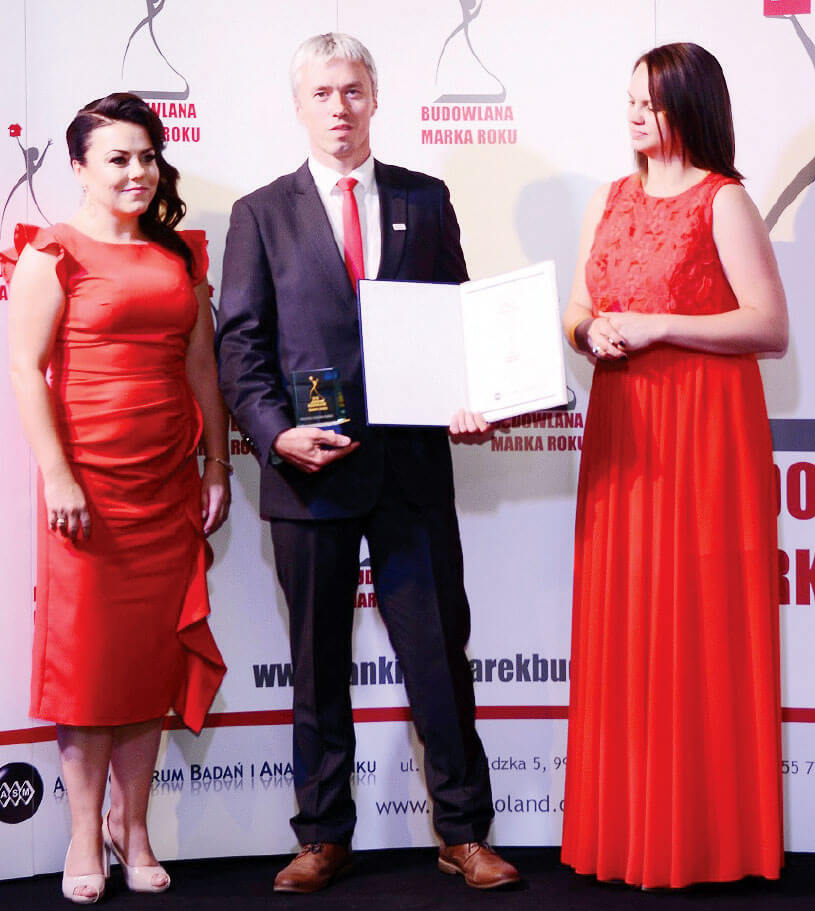 Nagrodę odebrał Adam Ziółek kierownik marketingu Monier Braas. Braas - Złota Budowlana Marka Roku 2018