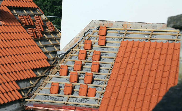 Kąt nachylenia dachu dla dachówek ceramicznych