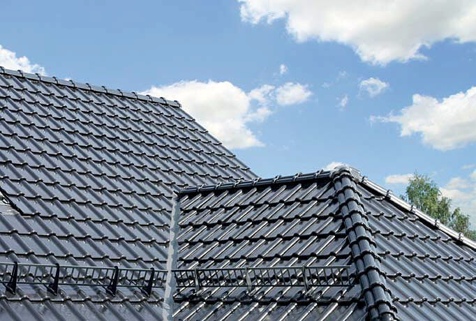 Kąt nachylenia dachu dla dachówek ceramicznych